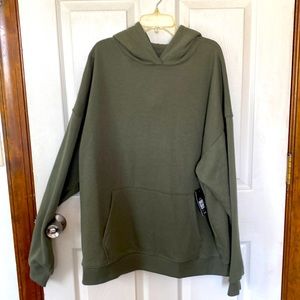 No boundaries Men’s hoodie.